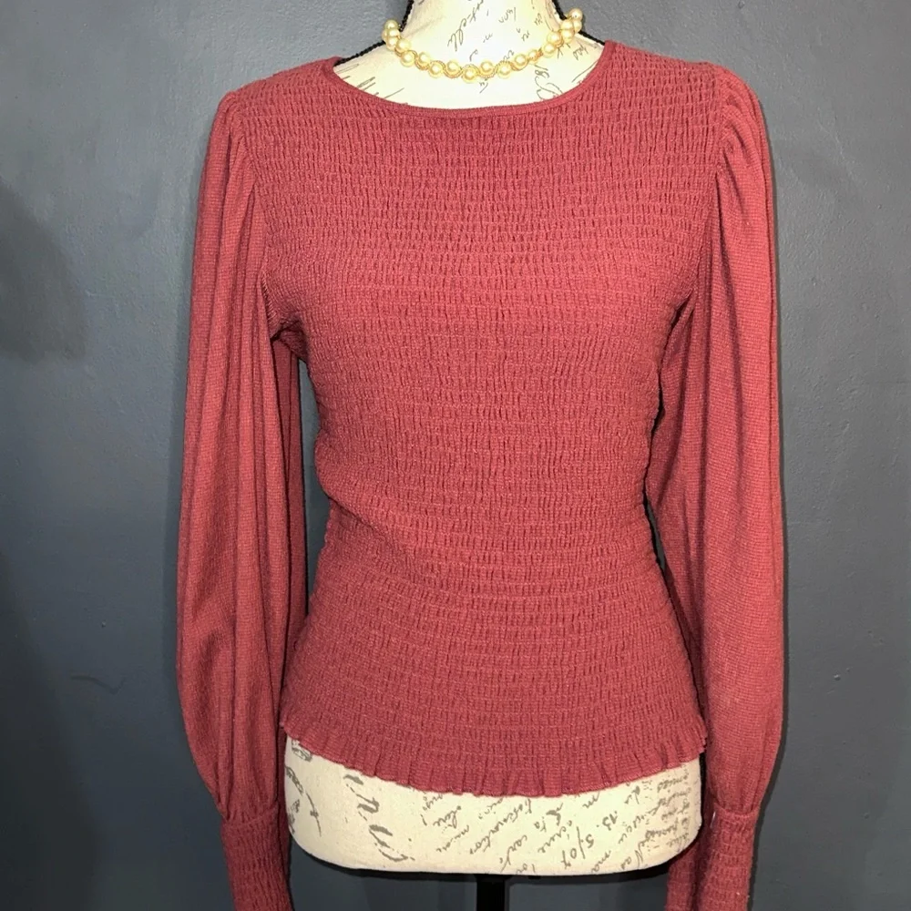Anthropologie stylish crinkled